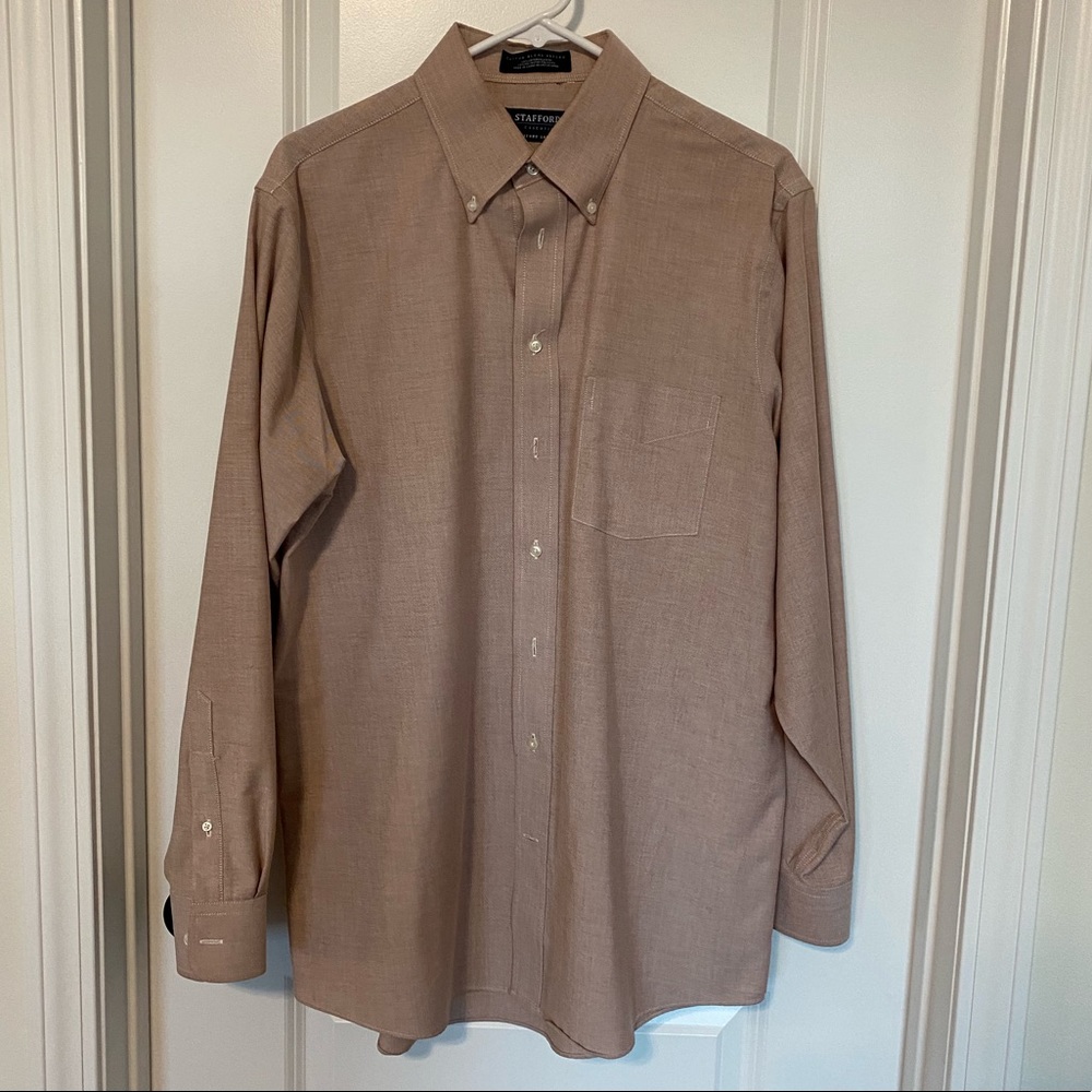 Stafford Essentials Oxford Classic Fit Shirt EUC
